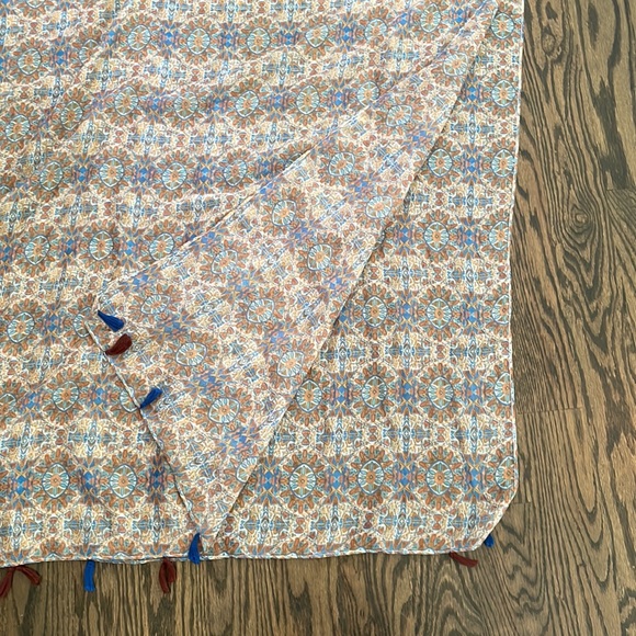 NWOT large tasseled scarf - Picture 6 of 6